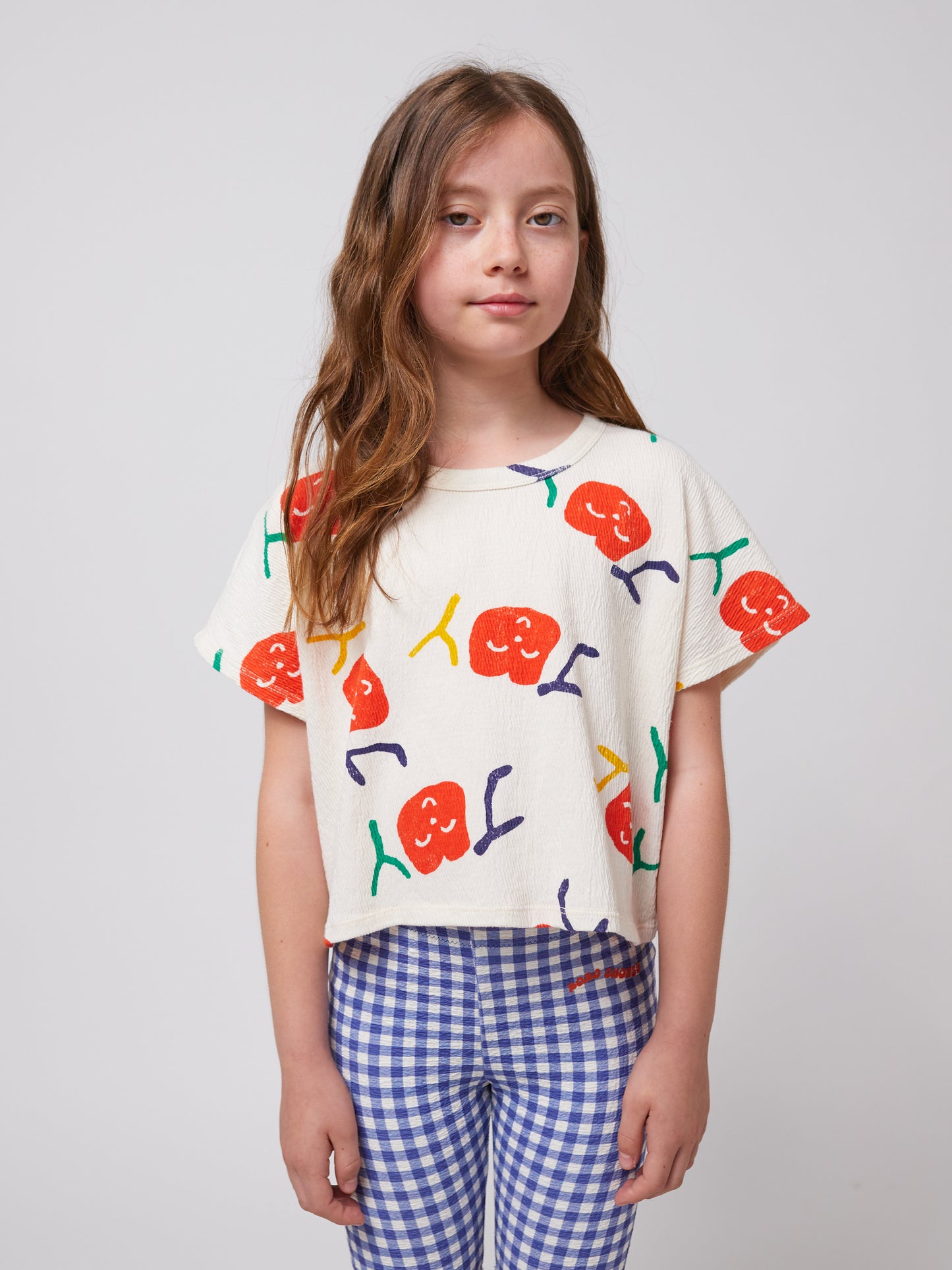 Bobo Choses SMILING ALLOVER cropped T-shirt offwhite