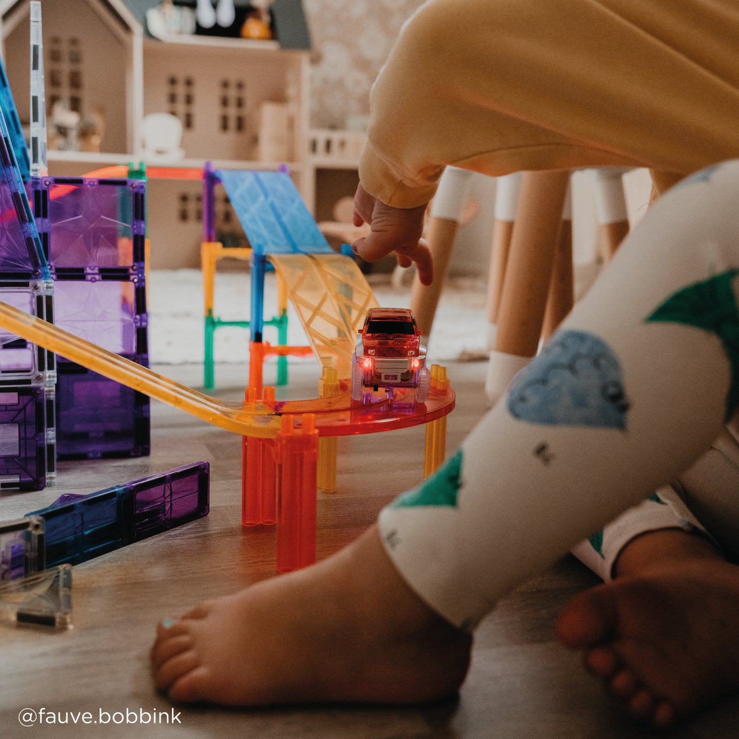 Cleverclixx Race Track Car Blue