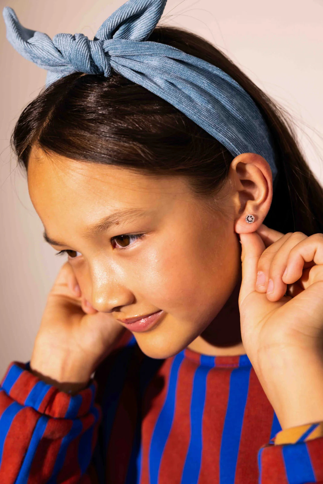 Imruby ALICE heart stud earrings