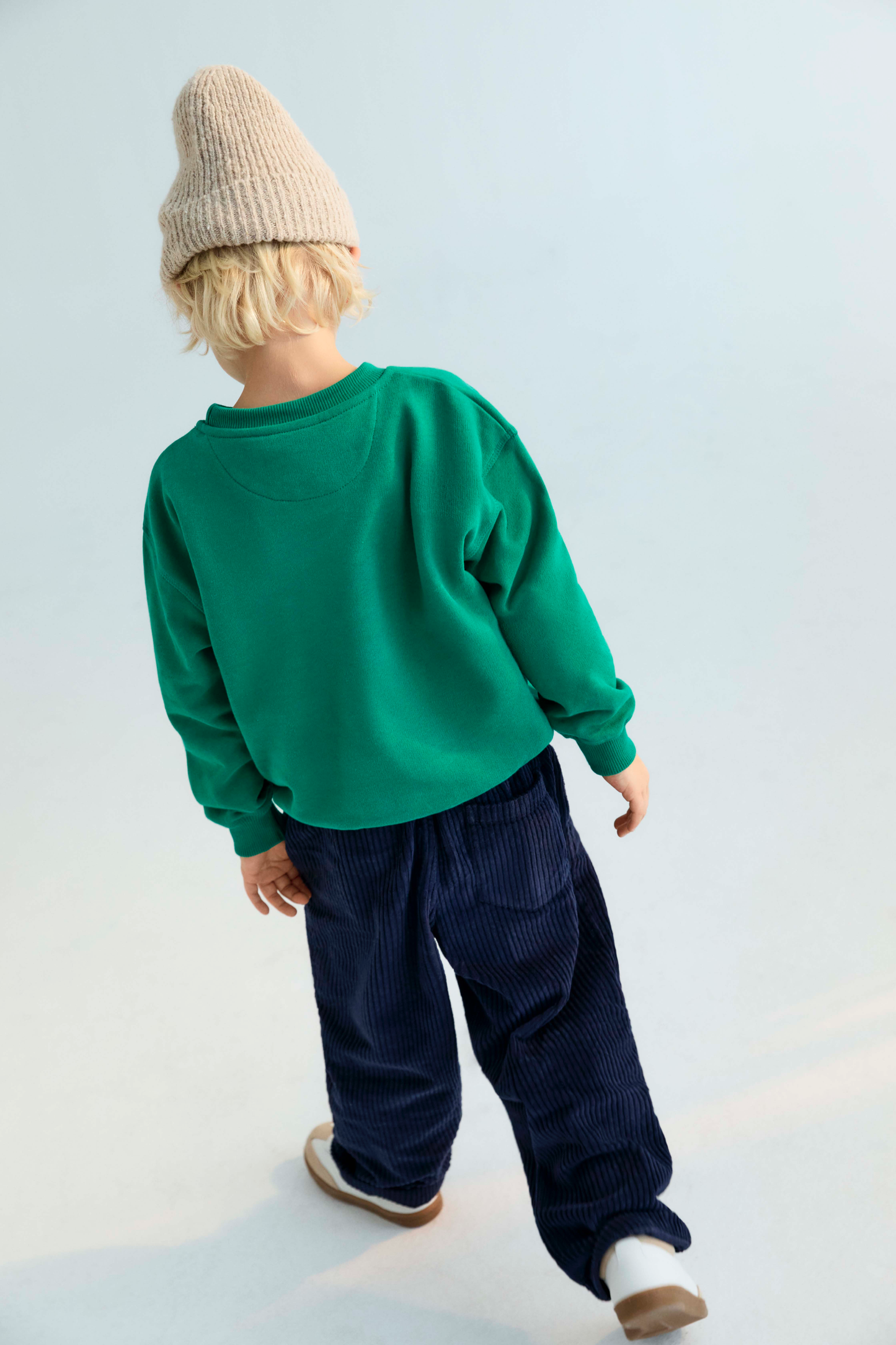 The New Society TNS LOGO sweatshirt radiant emeral