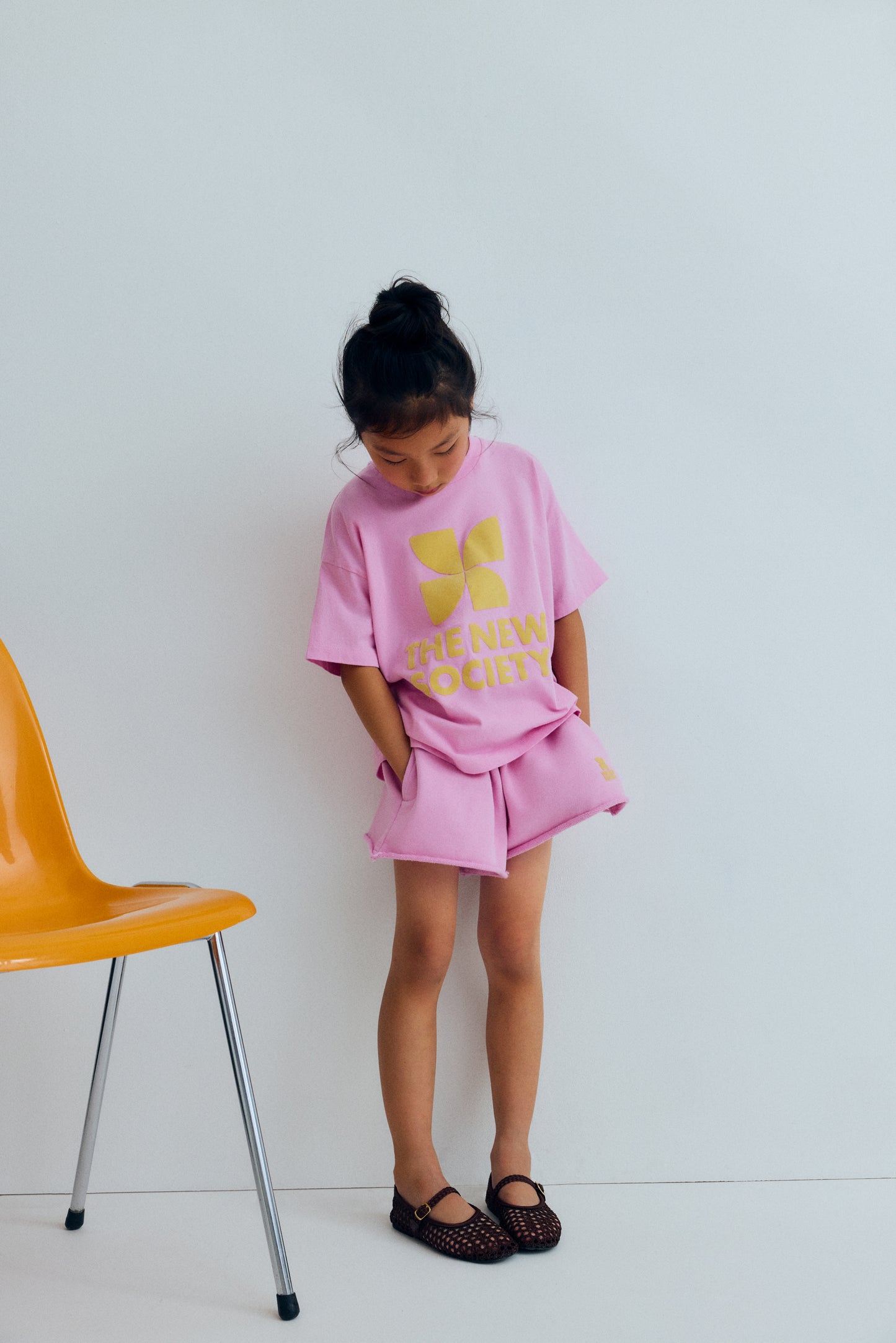 The New Society TNS LOGO Short pink lavander