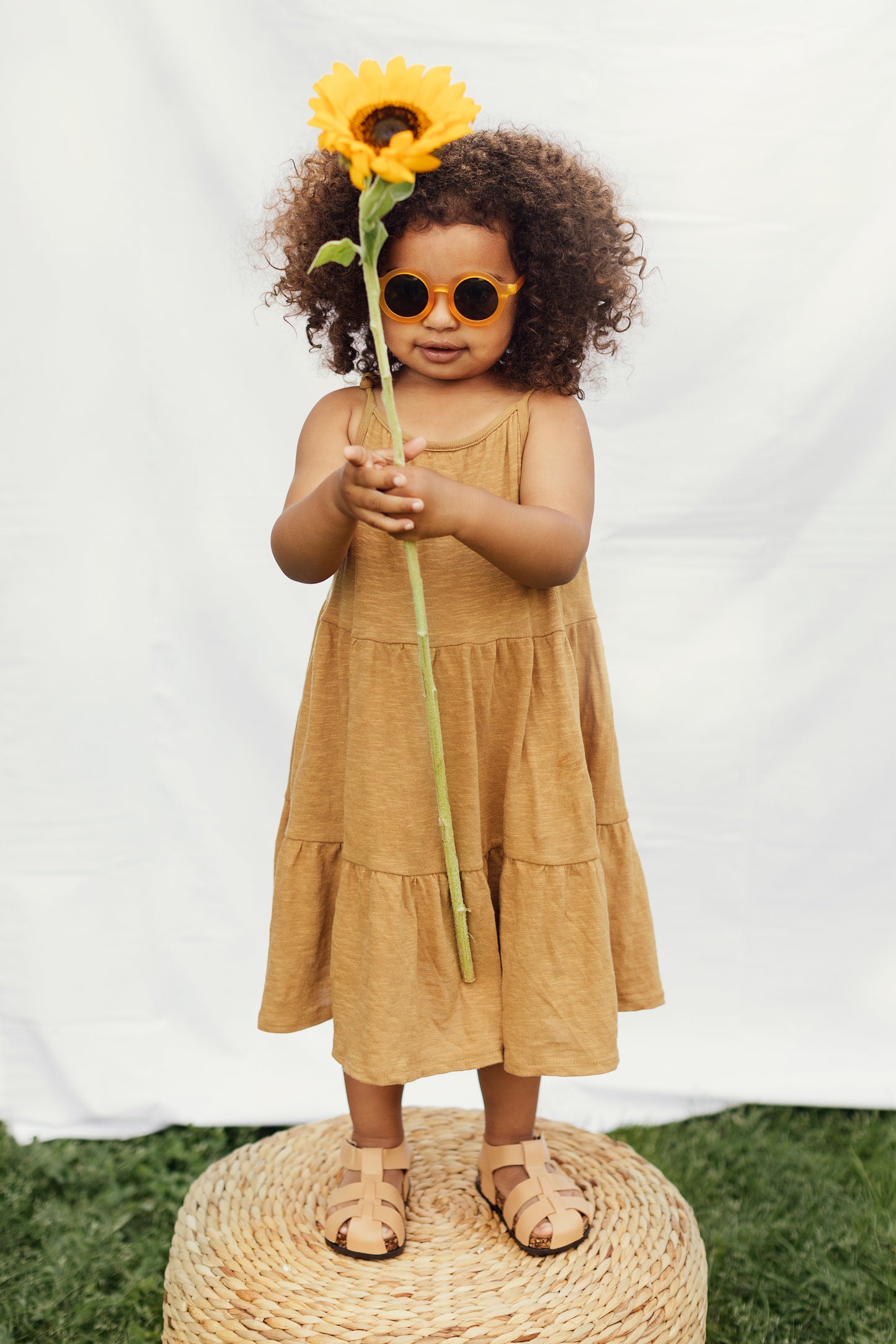 Signature round Kid sunnies YELLOW