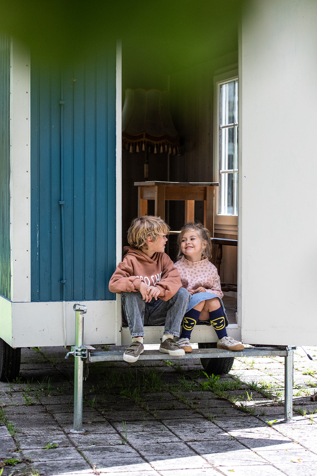 The Campamento BLUE WASHED denim skirt / 9-10Y