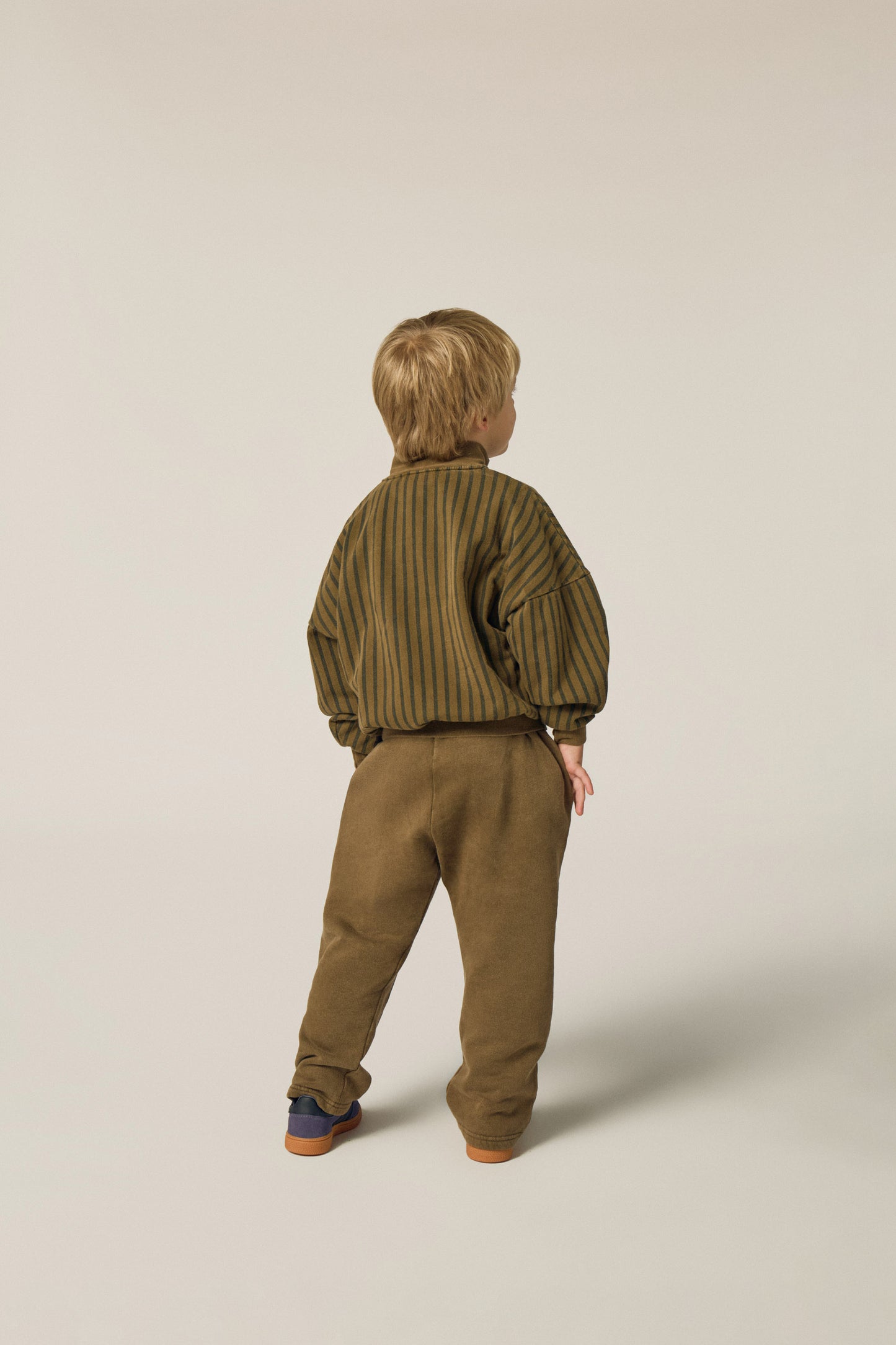 The Campamento Stripes sweatshirt green