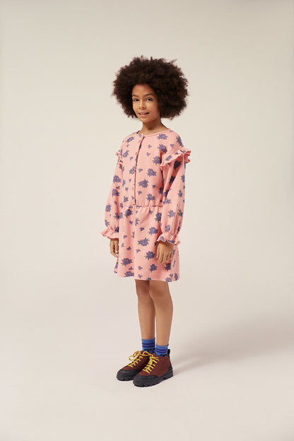 The Campamento FLOWERS ALLOVER dress pink / 9-10Y