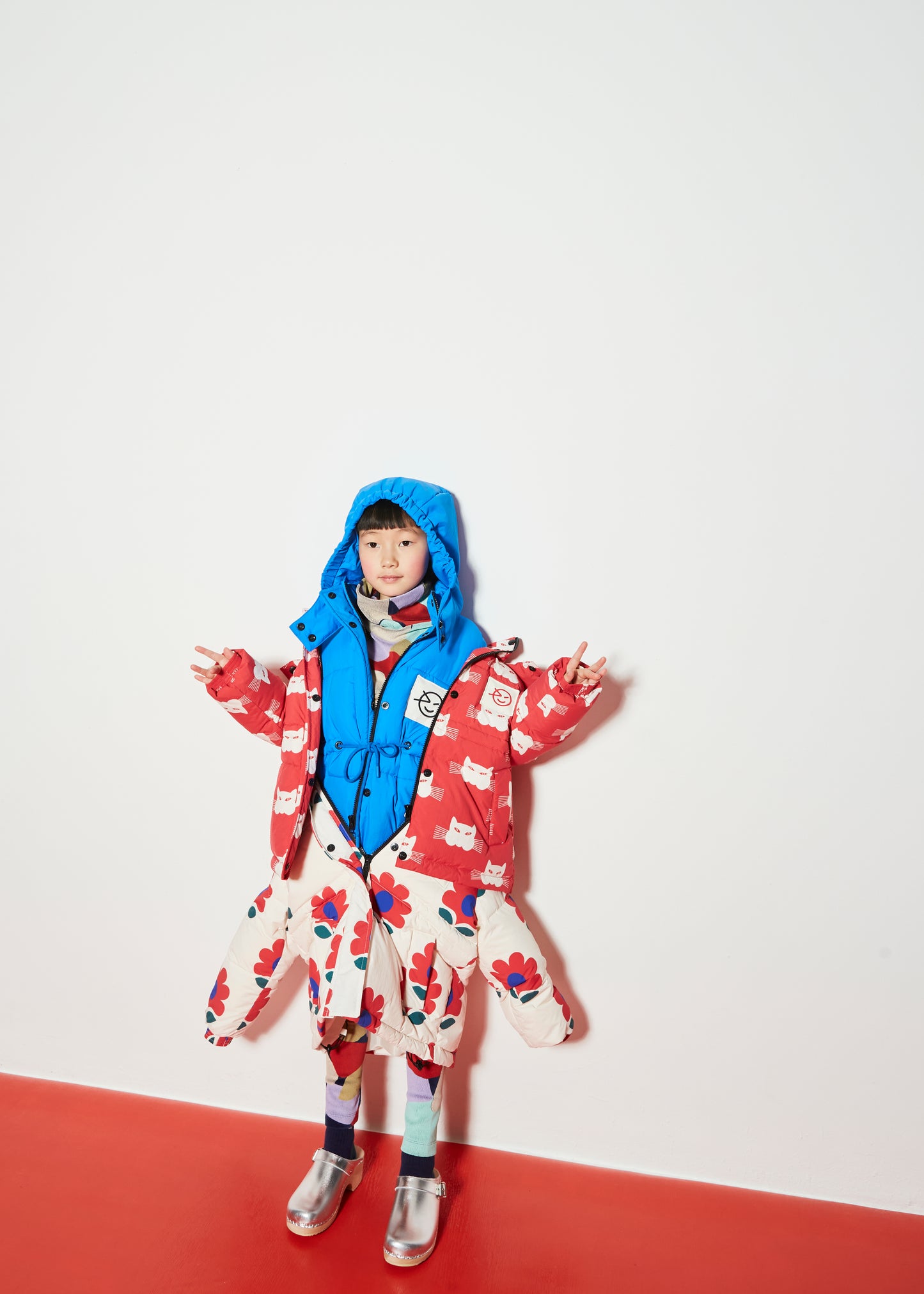 Wynken APRIL down jacket with WR coating FLOWERS / 4Y