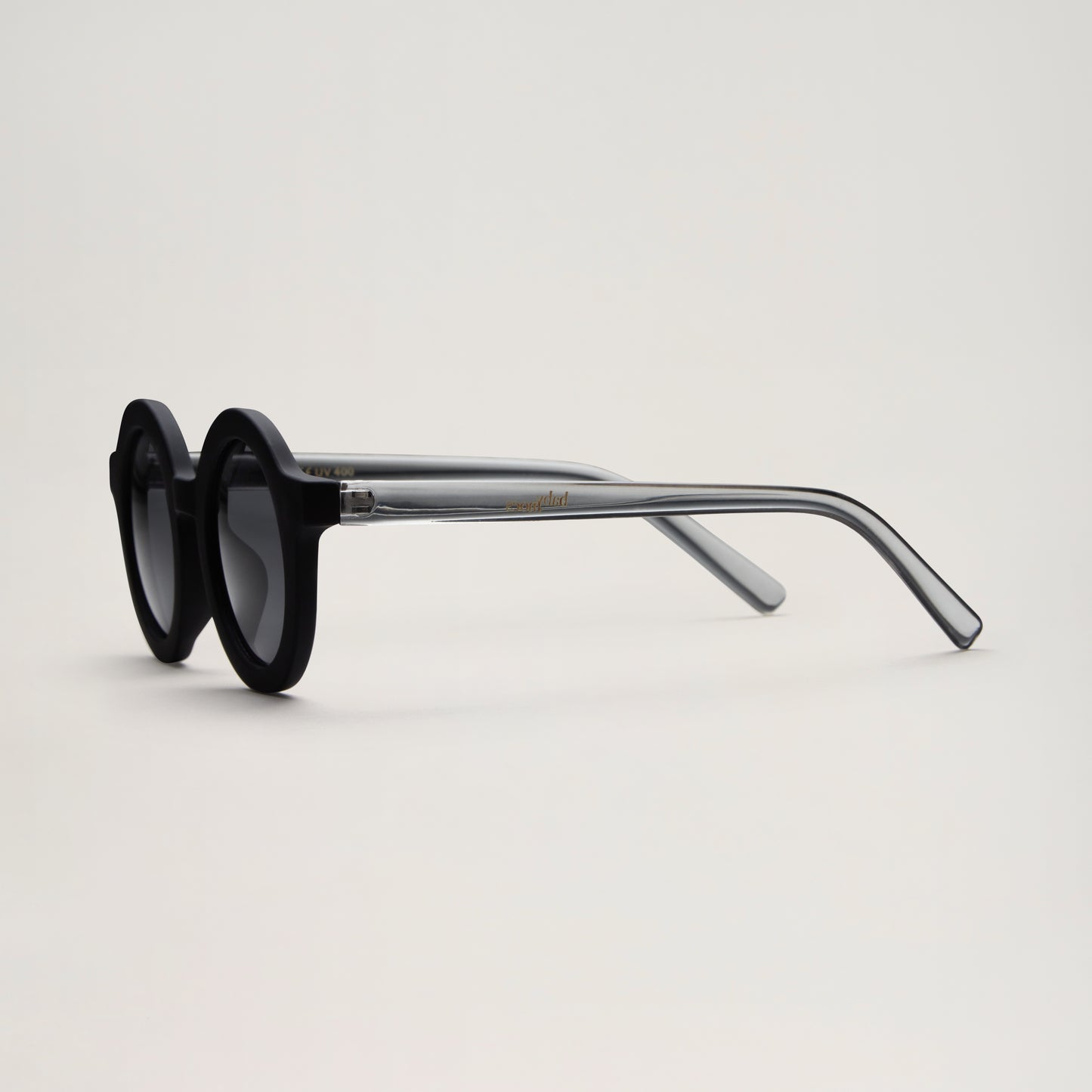 Signature round Adult sunnies BLACK