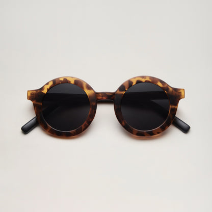 Signature round Adult sunnies TURTLE