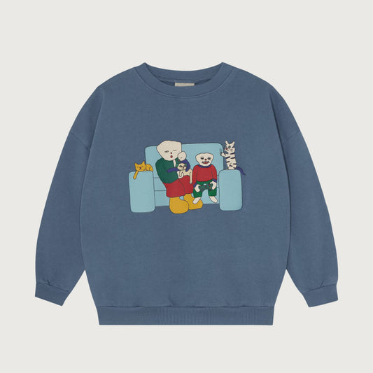 The Campamento FAMILY ON THE COUCH sweatshirt blue