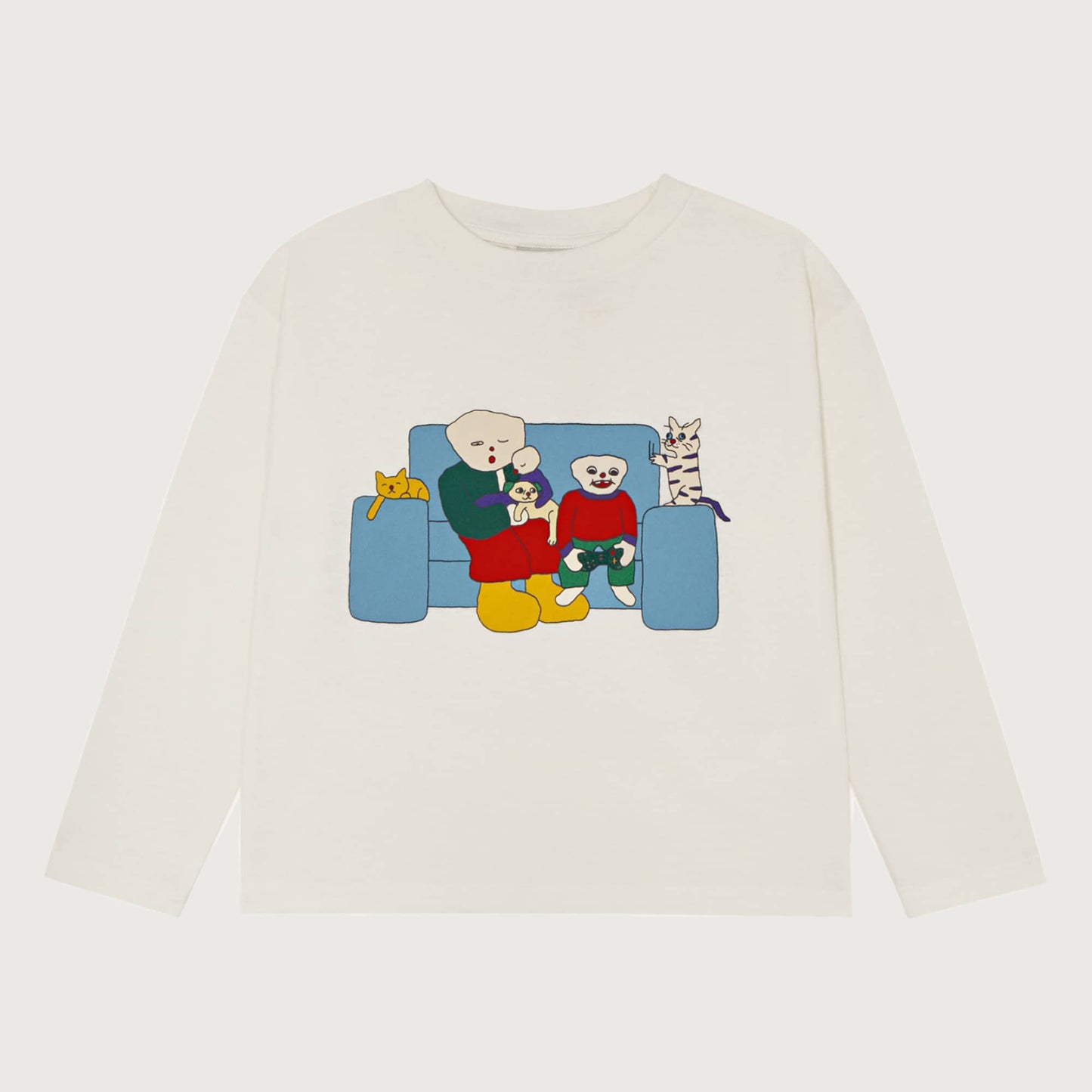 The Campamento FAMILY ON THE COUCH T-shirt